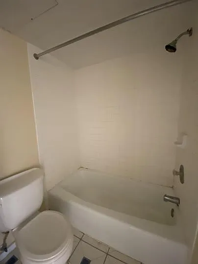 1842 California St NW #10B — Photo 12