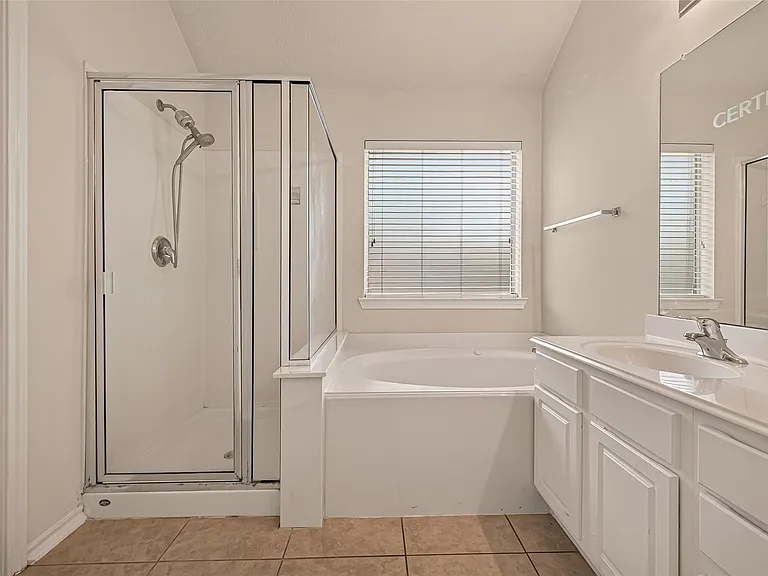 5006 Juniper Walk Ln — Photo 35