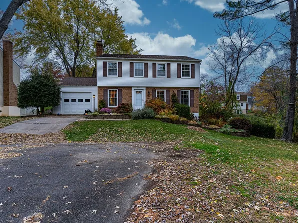 6221 Wilmington Dr, Burke, VA 22015