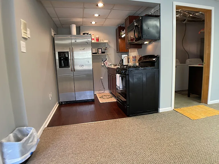 Julia Ct — Photo 6