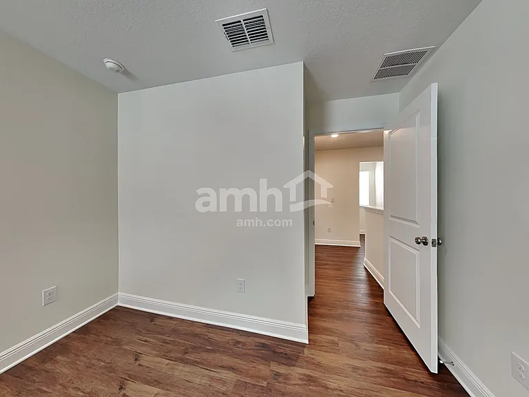 27273 Saint Andrews Ave — Photo 14