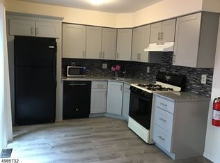 148 Coburn Ln, Somerset, NJ 08873