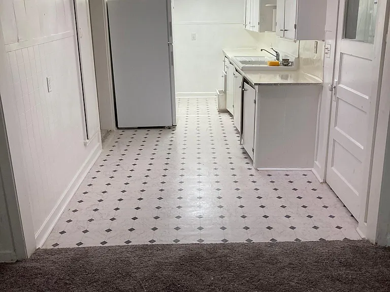 Clean kitchen