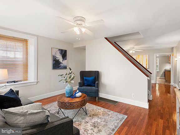 2nd image of 383 Parker Ave