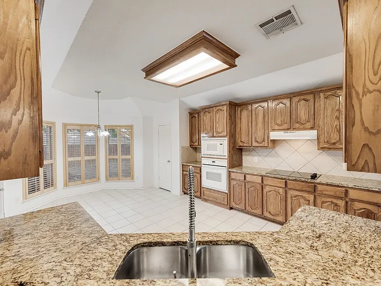 12300 Latigo Dr — Photo 12