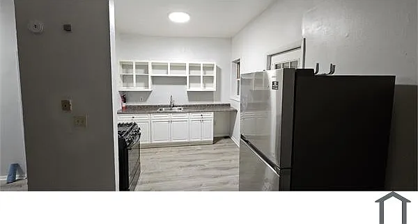 114 2nd Ave #1 — Photo 4