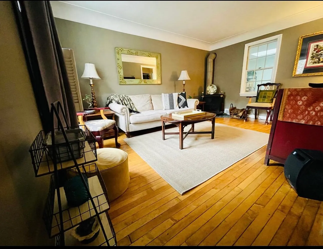 2 bed, 1.5 bath, 1200 sqft, $2,000 — Photo 3