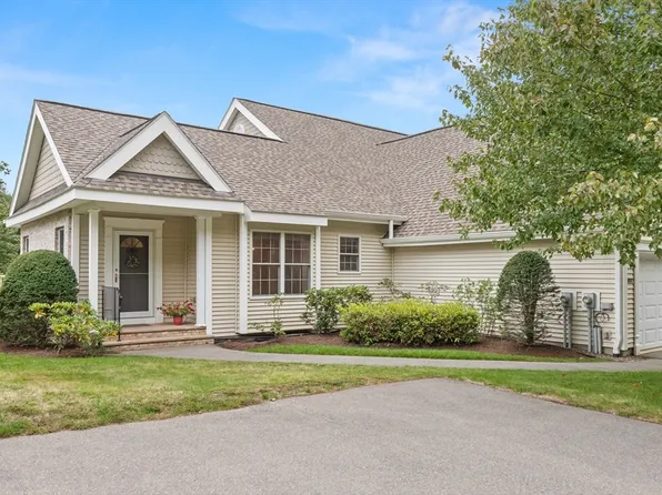 806 Alyssa Dr #806, Groveland, MA 01834