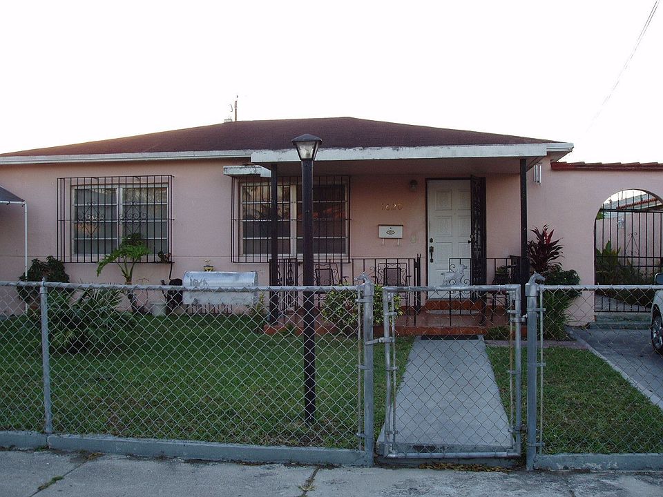 1st image of 1620 NW 32nd Ave