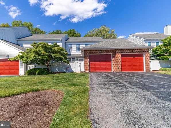 116 Spring Ridge Ct, Lancaster, PA 17601