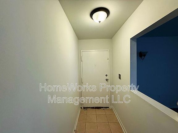 3rd image of 9633 White Acre Rd Unit B-4
