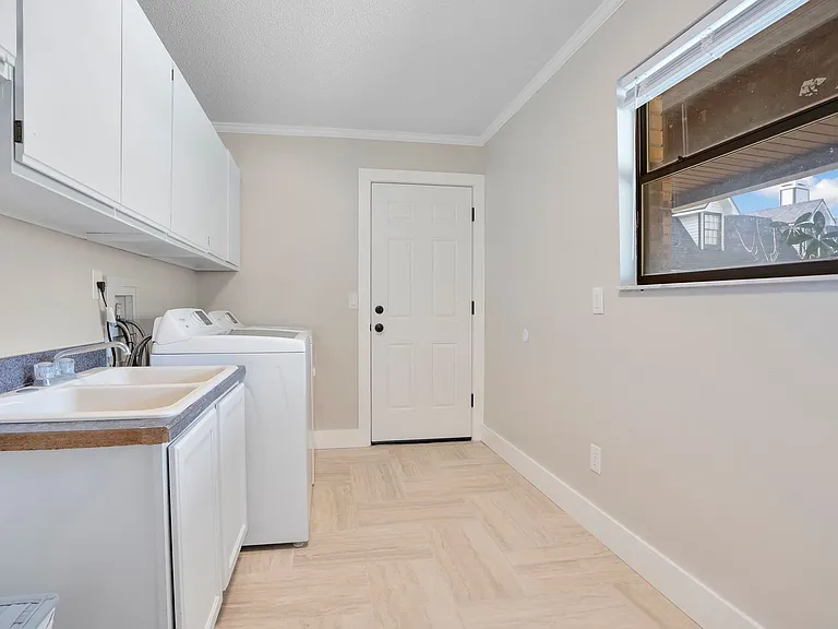 2724 Ardon Ave — Photo 21