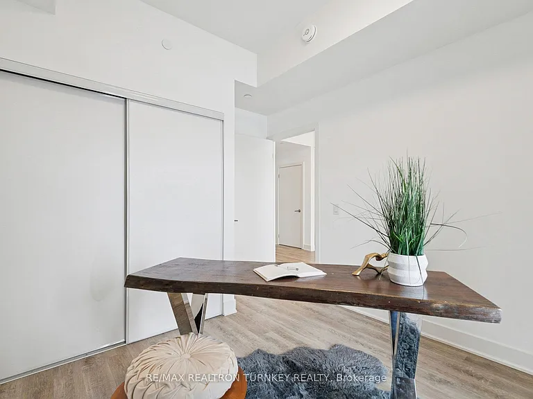 185 Deerfield Rd #18 — Photo 25