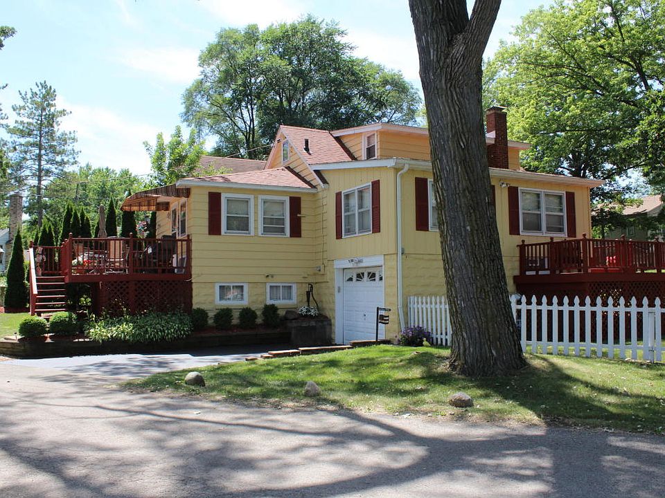 1st image of 4421 East Dr