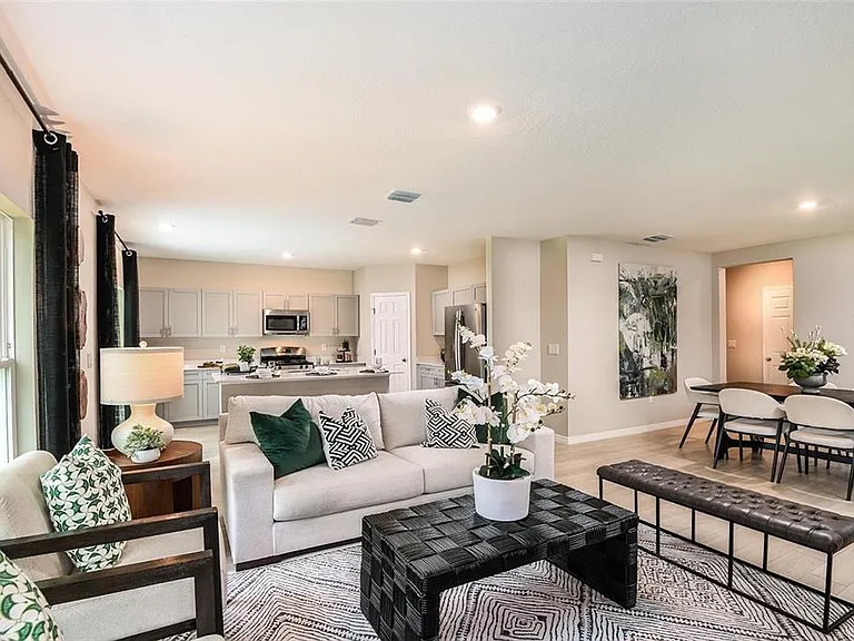 36645 Sagemoor Dr — Photo 3