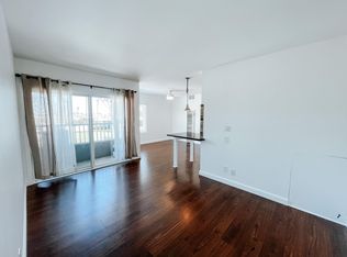 1632 Ocean Ave #C, Seal Beach, CA 90740