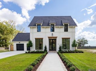 154 Magnolia Wood Ave, Baton Rouge, LA 70808