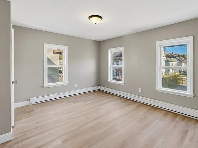 22 Demers St — Photo 7