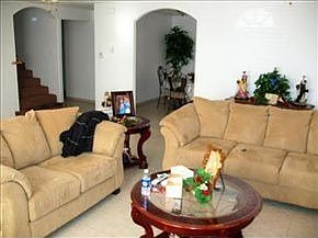 1st image of 501 Martinez Dr NE