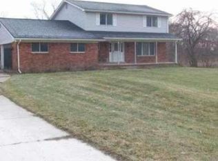 55960 Hayes Rd, Macomb, MI 48042