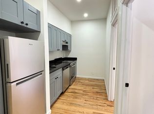 1372 1st Ave APT 2A, New York, NY 10021
