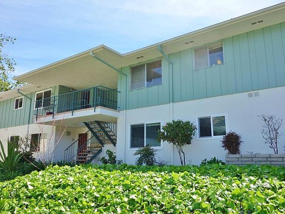 3rd image of 3639 San Remo Dr APT 19