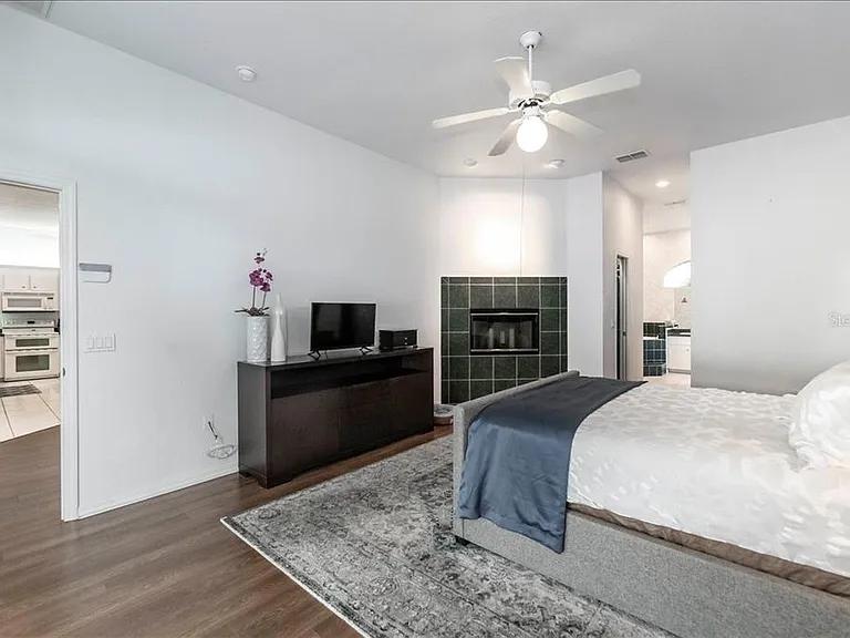 5845 Danterbury Ct — Photo 35