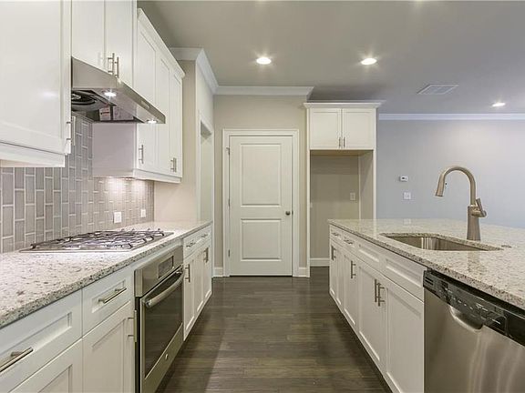 Tremendous amount of Kitchen Cabinets