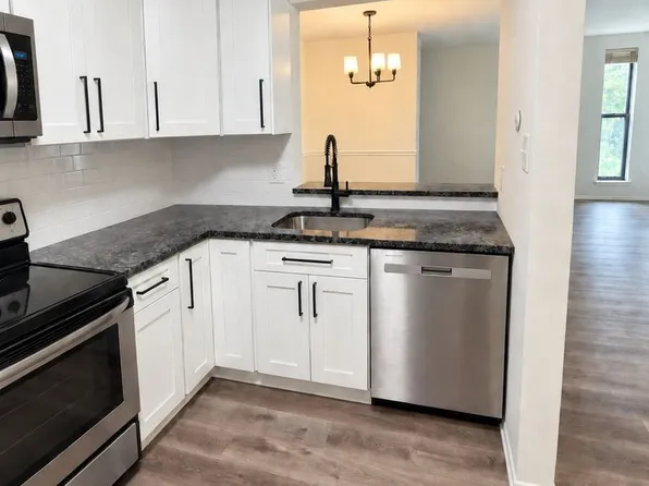 25 S Church Rd Unit 156, Maple Shade, NJ 08052