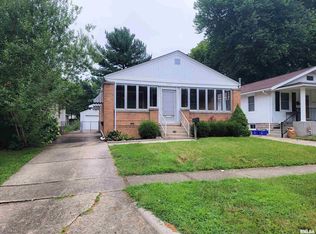 2115 S Lowell Ave, Springfield, IL 62704