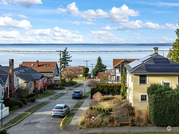 300 17th Street, Bellingham, WA 98225