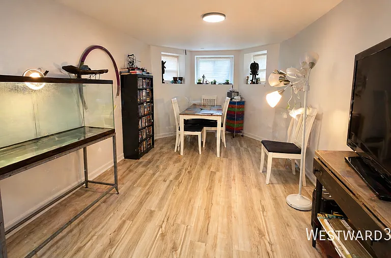 6550 S Drexel Ave #G — Photo 1