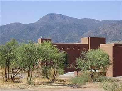 2nd image of 2040 Derby Drive