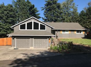 7780 SE Blinkhorn Way, Gladstone, OR