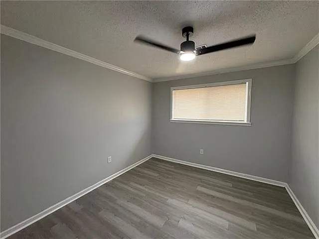 4958 Friar Tuck Dr — Photo 8