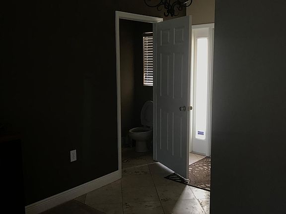3rd image of 8518 Broken Willow Ct