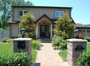 125 Wilson Ave, Parlin, NJ 08859