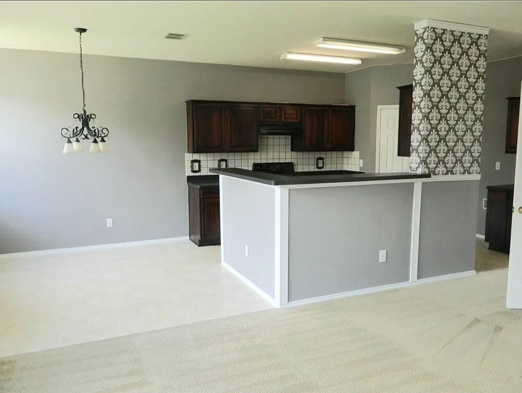 3 bed, 1773 sqft, $2,200 — Photo 3