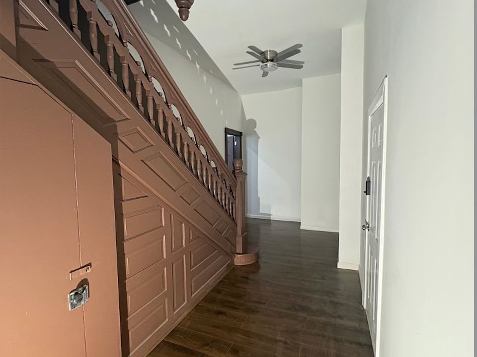 1st image of 104 W Main St #3