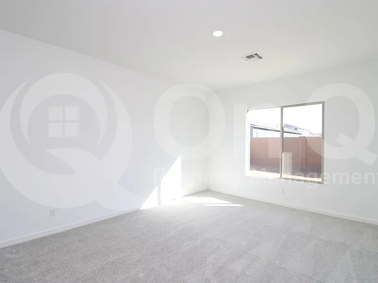 22677 E Lords Way — Photo 11