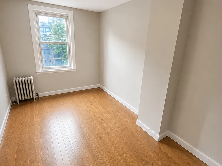 1239 N 2nd St #1 — Photo 5