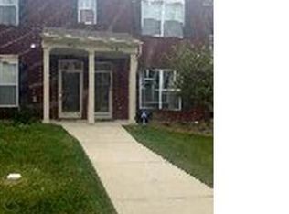 29884 Foxrun Cir, Warren, MI 48092