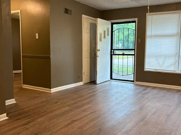 2801 Beatty St, West Memphis, AR 72301