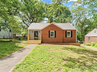 373 Westwood Dr, Statesville, NC 28677