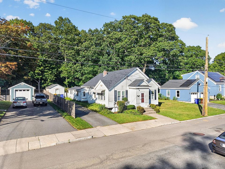1st image of 578 Valentine St