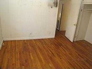 3rd image of 5938 Satsuma Ave