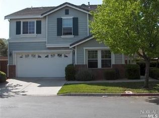 240 Roundhill Dr, Vacaville, CA