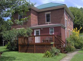 41 Lock Nine Rd, Buffalo, WV 25033