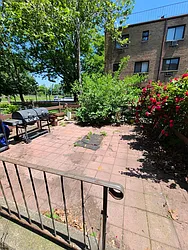 Rented by Bouklis Group