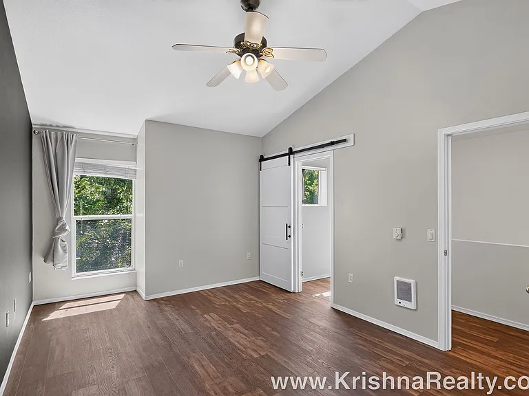 8165 NE Wilkins St — Photo 15